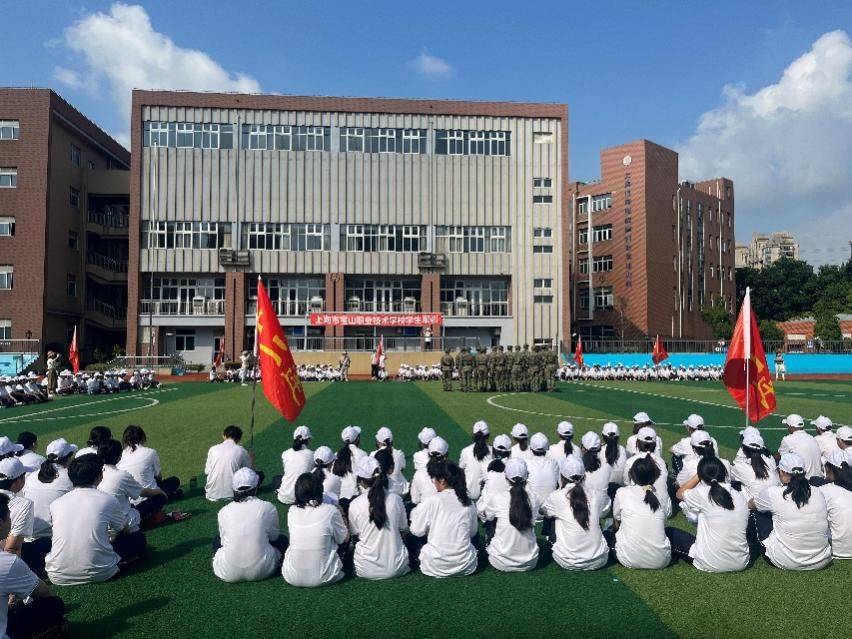 上海市宝山职业学校图片