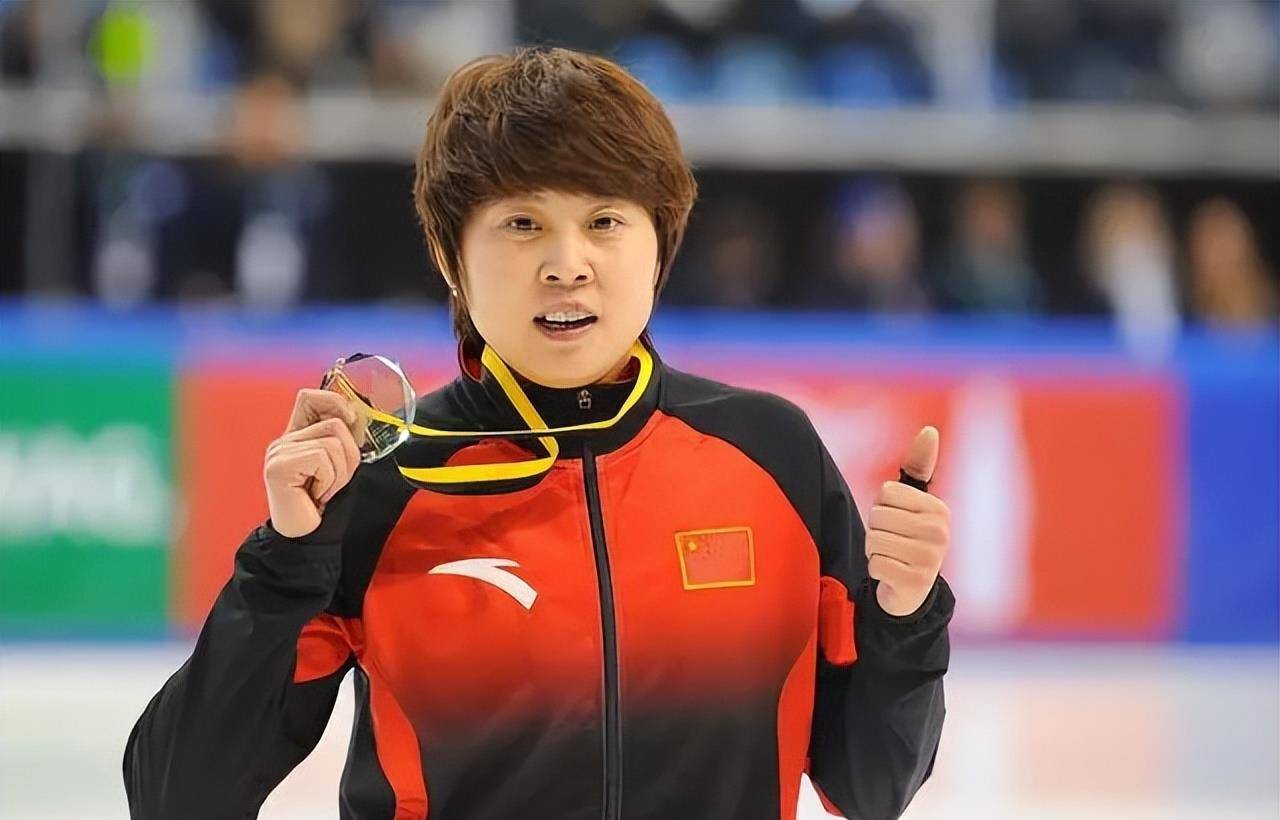 冬运主任被抓,王濛被卷入?涉及1亿,名记点名,下课原因曝光