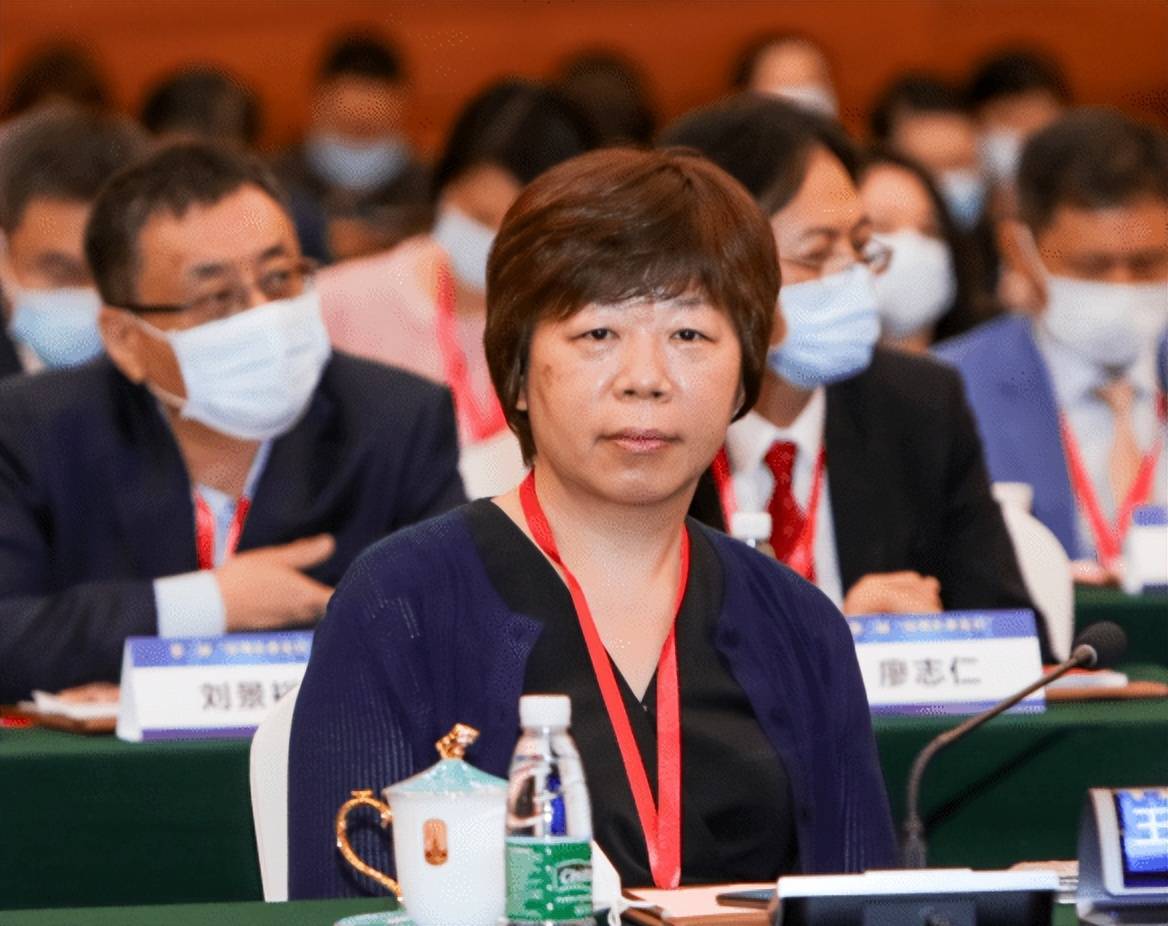 王来胜跟王来春也因此积累了第一桶金.