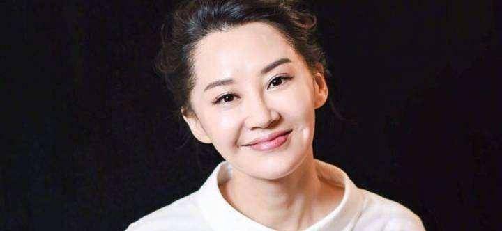 有一种反弹叫"许晴的各种风格",20年后,他被3个石油大王绊倒_杨洋