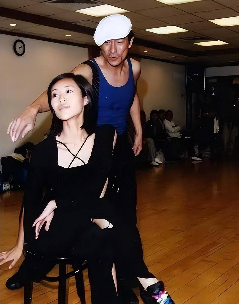 "女王舞伴"赖文慧为了刘德华不惜与男友分手,网友:好感伤
