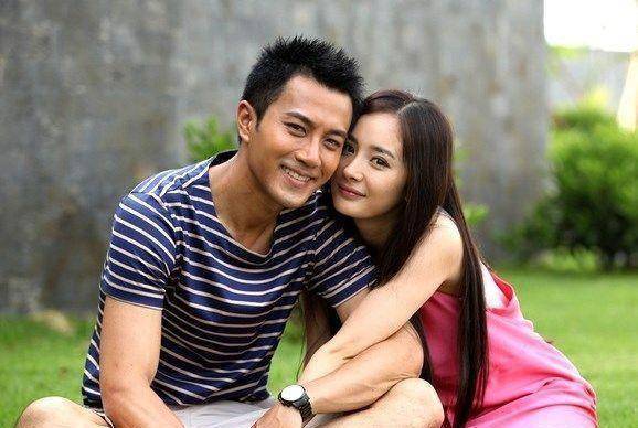 刘恺威生日,杨幂零点送祝福,网友:两人到底离婚了吗?