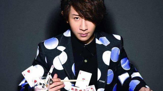 刘谦对"换壶视频"视频进行回应,并用全家性命做担保,表示没托_表演