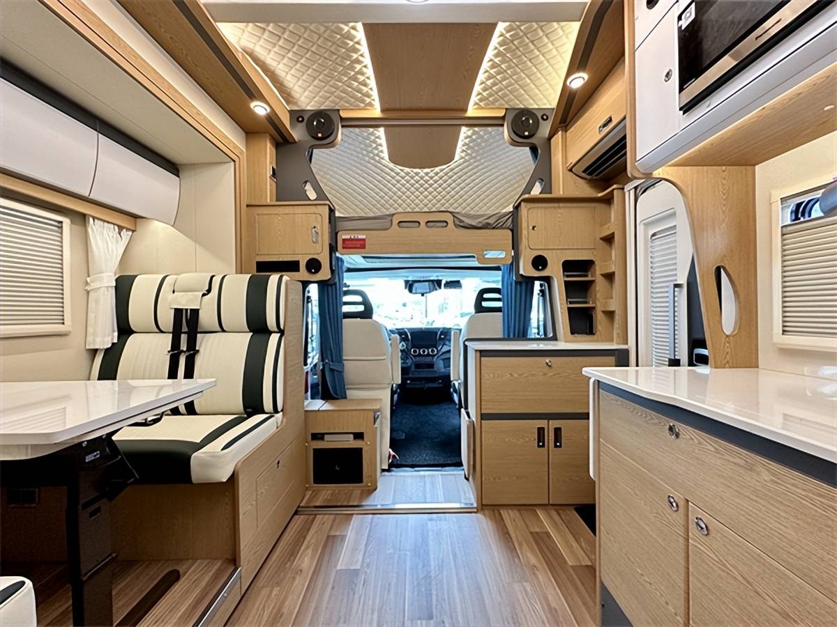 能做到一个月不断电的房车你见过吗,戴德e途promax双拓展_搜狐汽车