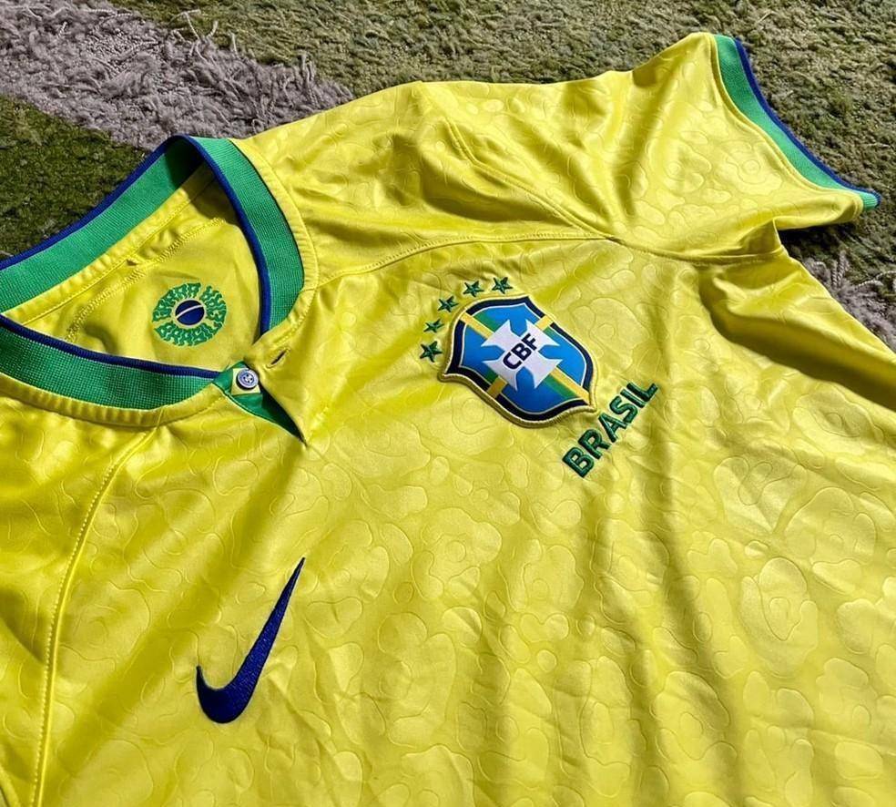 卡塔尔世界杯巴西队新球衣亮相_巴西足协_网站_对阵