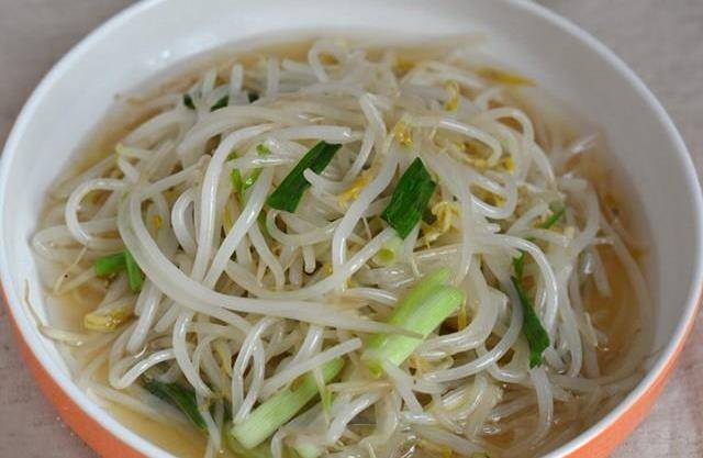 绿豆芽的16种做法,绿豆芽爽口又有营养,几分钟简单快手菜_食材_香菇