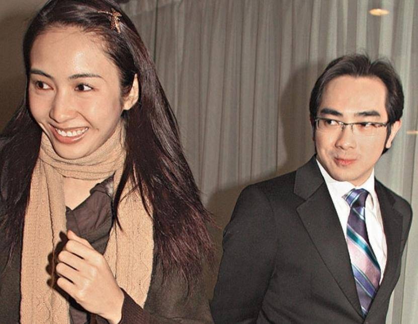 却过着贫苦生活黎姿出生在一个电影世家,她的祖父是著名导演黎民伟,她