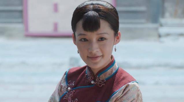 《白鹿原》拍摄期间,李沁何冰抱了40分钟,李沁一番话,何冰慌了_经典