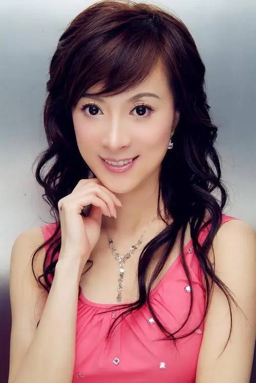 金巧巧:我这辈子最正确的决定,就是在42岁高龄为大丈夫生儿子_吴启华