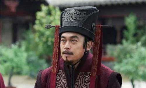 世人皆知白起不知郭开,解决掉战国两大名将,秦始皇是