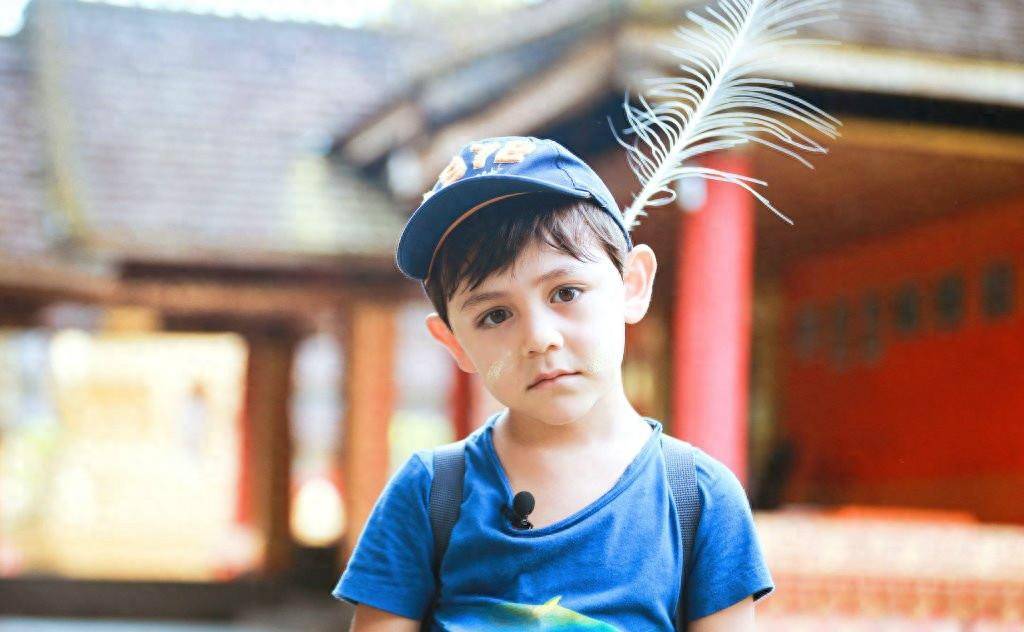 胡皓康成"霸总",诺一演话剧,天天谈恋爱,费曼:我是来搞笑的_模样_爸爸