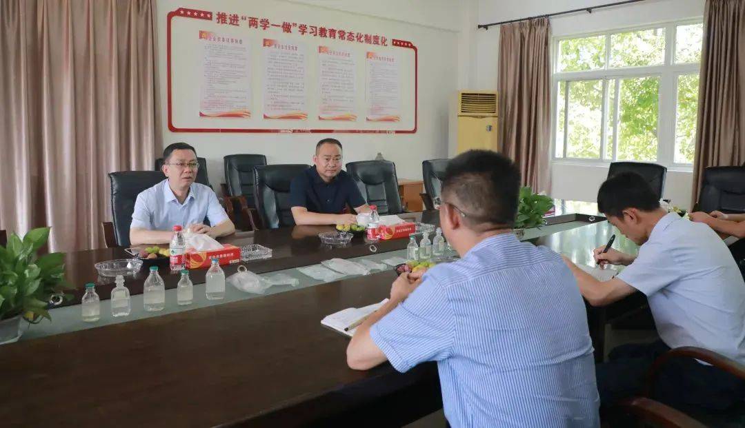 抚州市东乡区 区委副书记,区长李建泉到回音必集团东亚制药走访调研