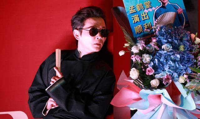 德云社孟鹤堂与秦霄贤的深厚师兄弟情谊_专场_演出_网友