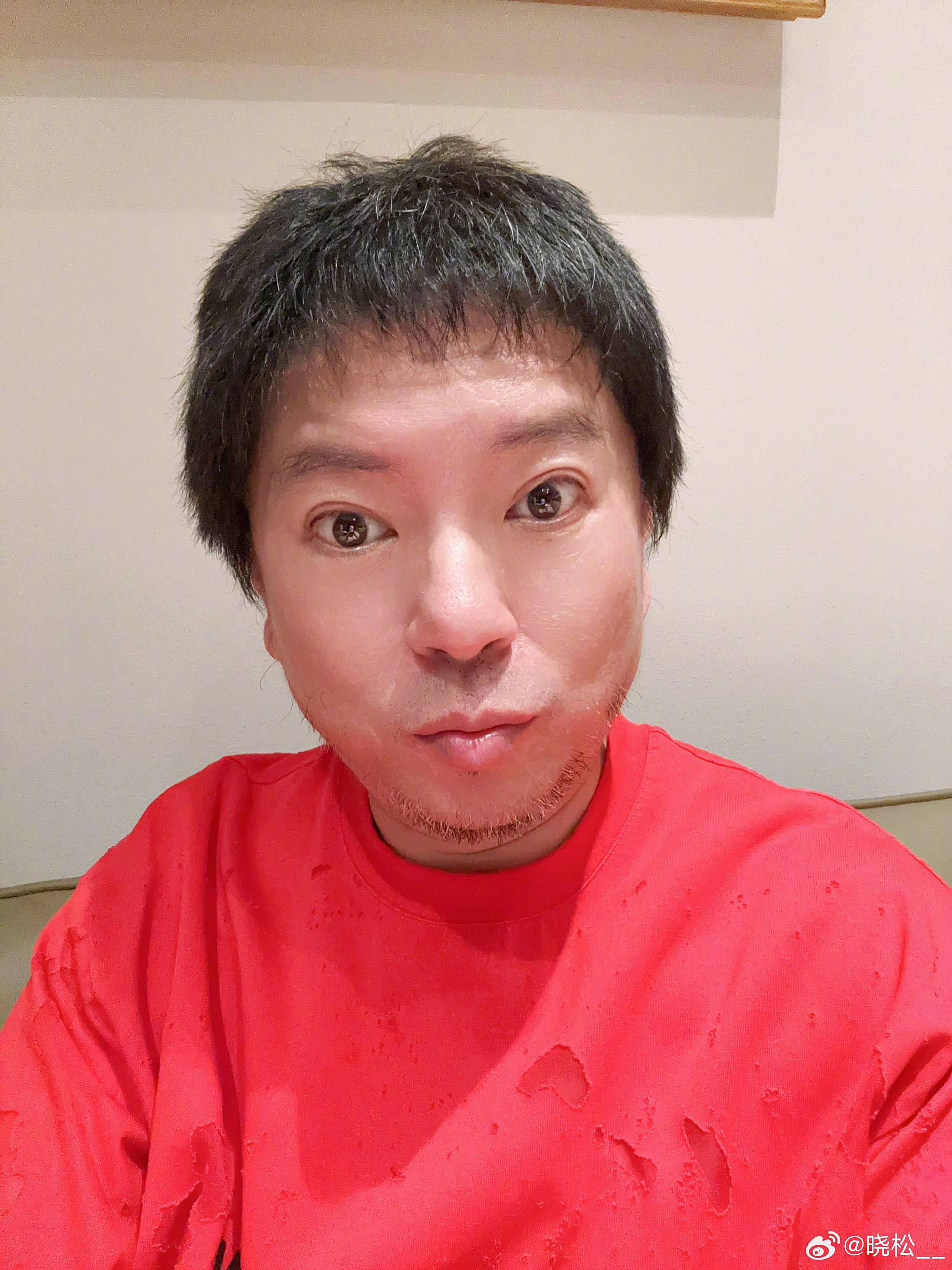 高晓松双眼皮消失瘦出轮廓:公众人物形象管理的重要性_进行了_照片
