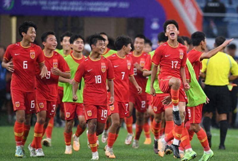 中國隊點球大戰戰勝日本隊，奪得東亞足聯U15男足錦標賽冠軍
