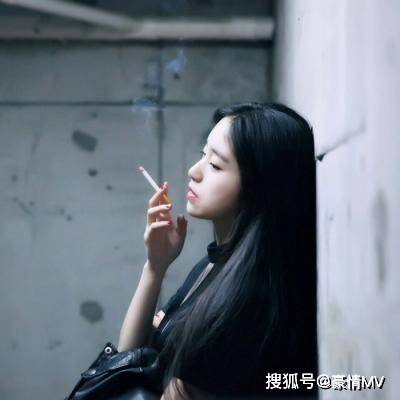 微信头像霸气女生伤感图片