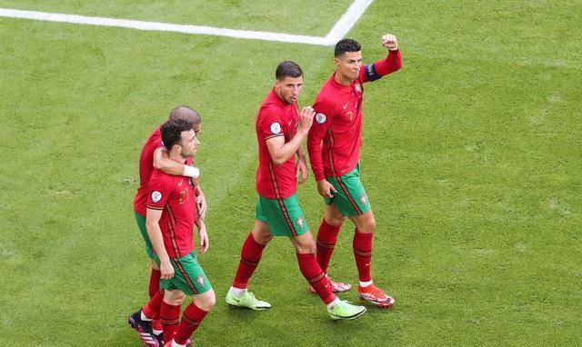 欧洲杯预选赛第6轮:c罗拍马杀到,葡萄牙笑傲卢森堡_进攻_战力_分析