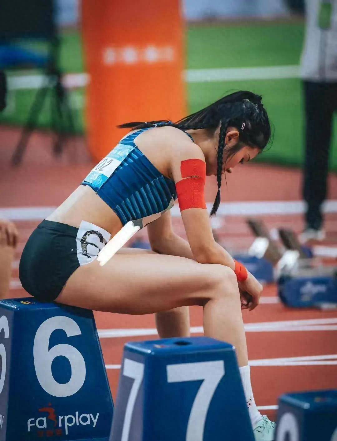 72米.他和夏思宁也是百米短跑运动员,被誉为田径界的"双女神".