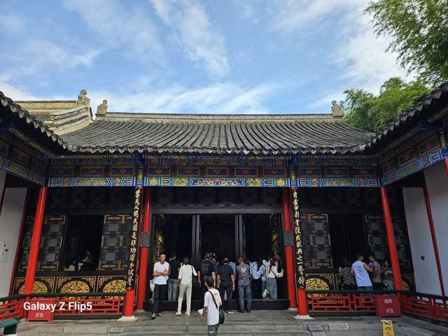 体验完三星 Galaxy Z Flip 5，终于明白翻盖折叠屏为何能俘获女性芳心