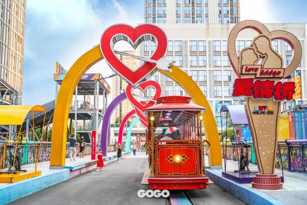 华熙live · 528傣迪音乐节8月来袭!独一无二的傣式泼水蹦迪强势出圈!