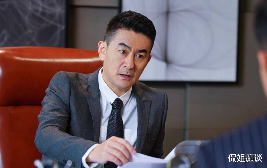 李洪涛:与江珊是同学,低调演戏28年,戏外娶平凡妻,30年零绯闻