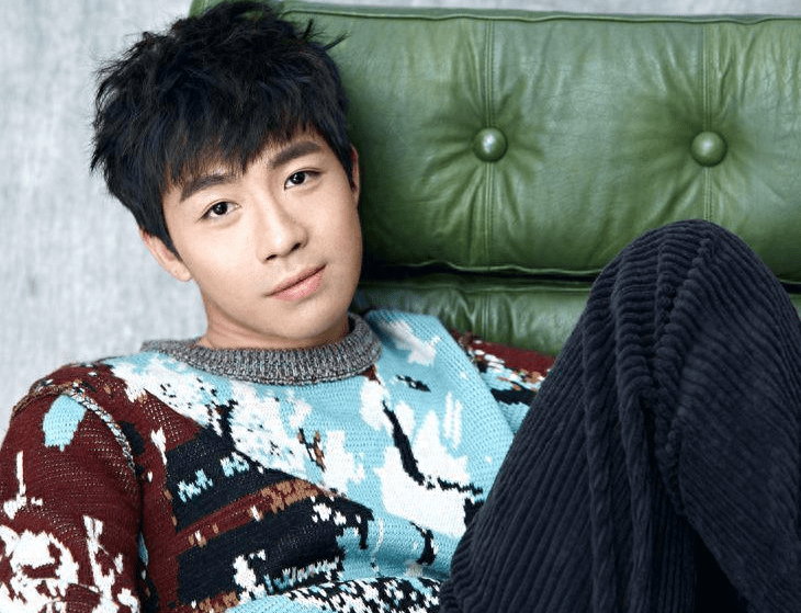 俞灏明健身房被偶遇,脸上疤痕明显,需常去医院开药_网友_照片_受伤