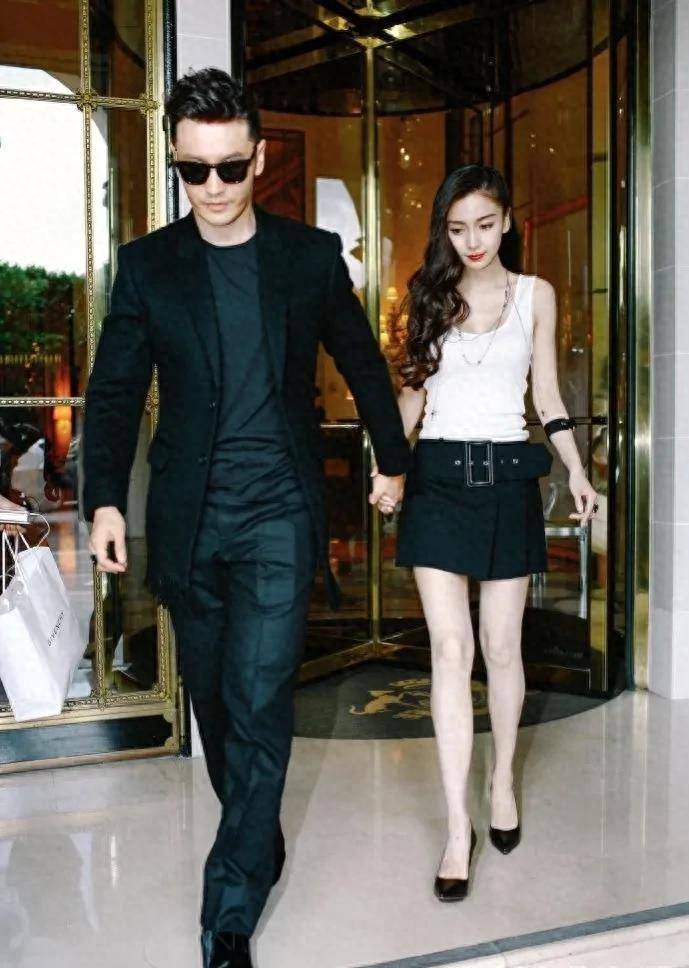 baby美模时与闺蜜文咏珊互撕,好姐妹是拿来卖的?_黄晓明_香港_绯闻