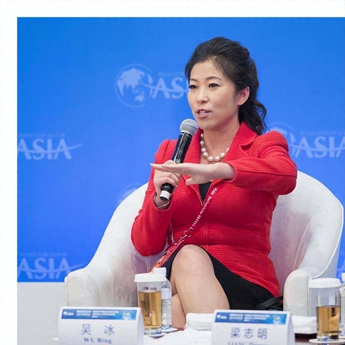 法院传唤装病?_吴冰_故事_父亲