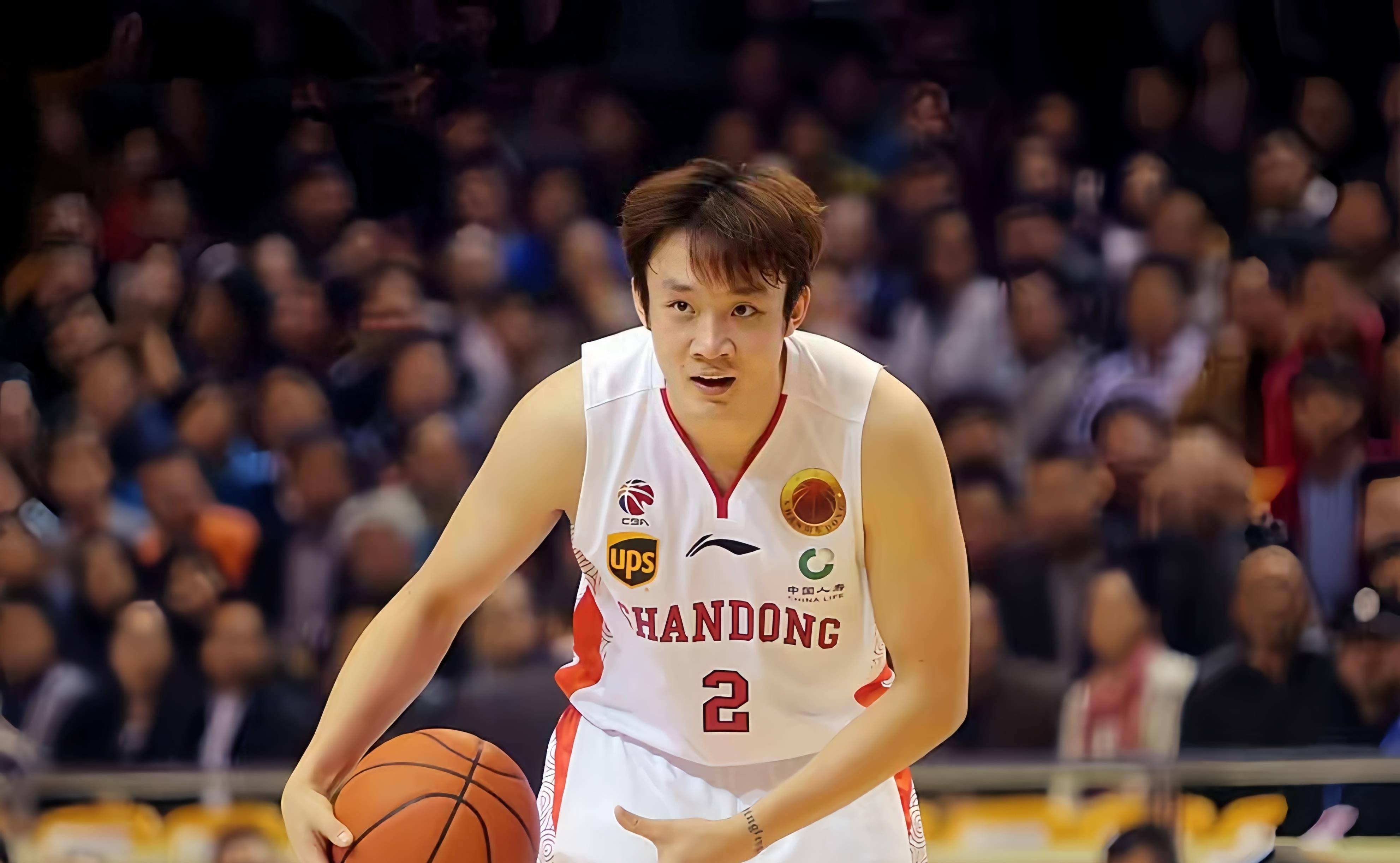 cba消息:丁彦雨航重回山东,朱芳雨怒斥辽迷,火箭弃将加盟山西_周琦