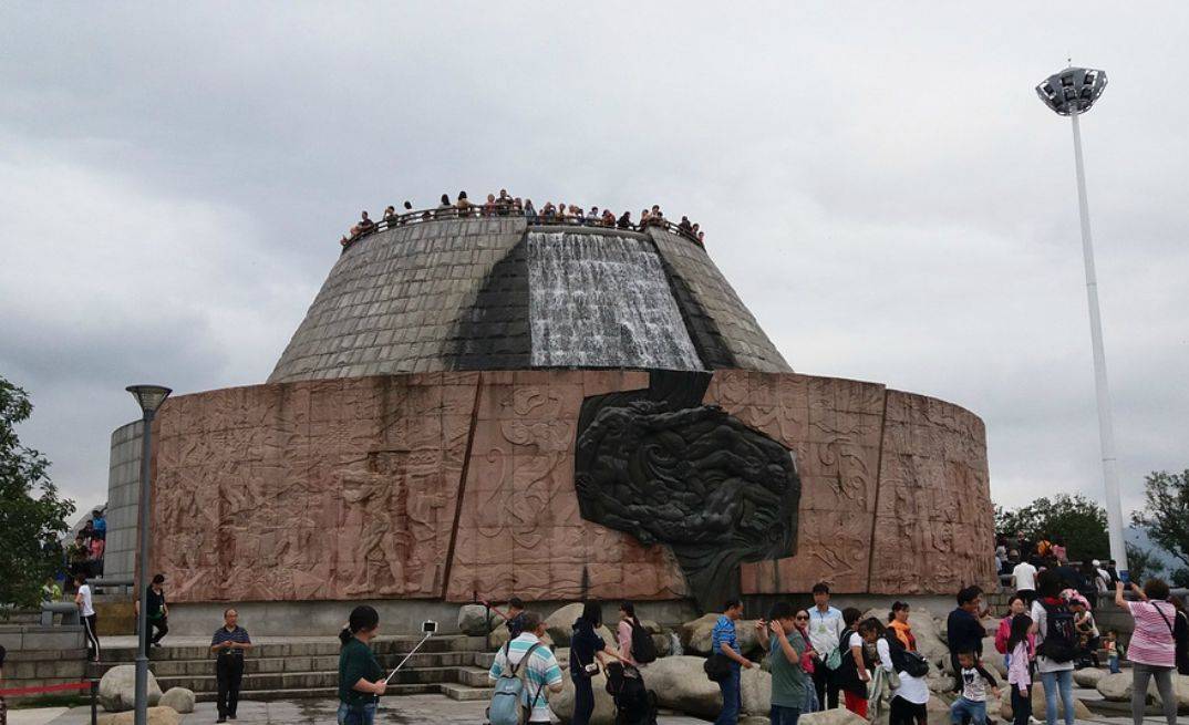 坛子岭尽览三峡工程壮美感受人类智慧与自然之美