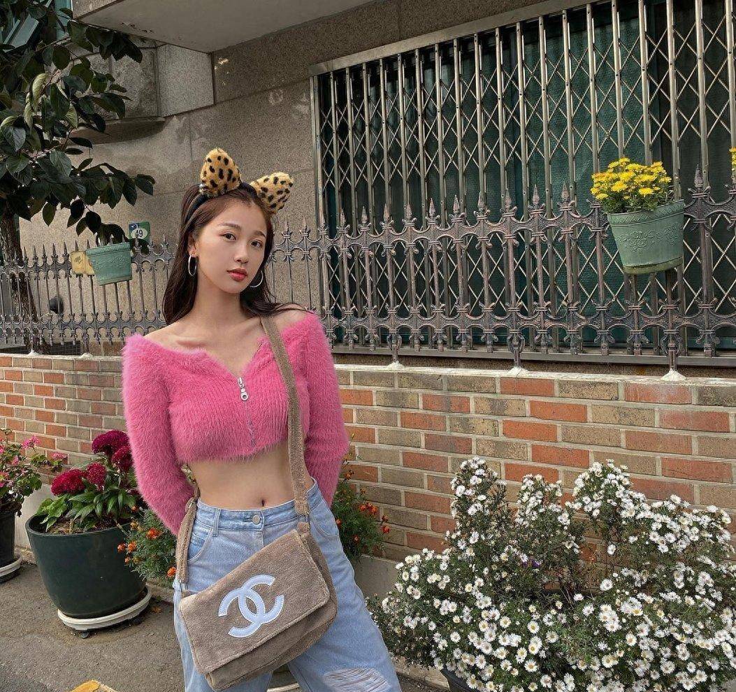 虞书欣夏季服装款式百搭!