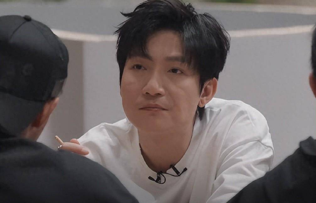 马伯骞是否真的会按照套路排进前两名,蓝正龙和徐亮是否真的会被淘汰