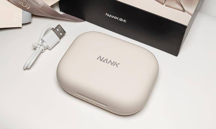 舒适的佩戴体验,从此刻开始:南卡OE CC开放式耳机