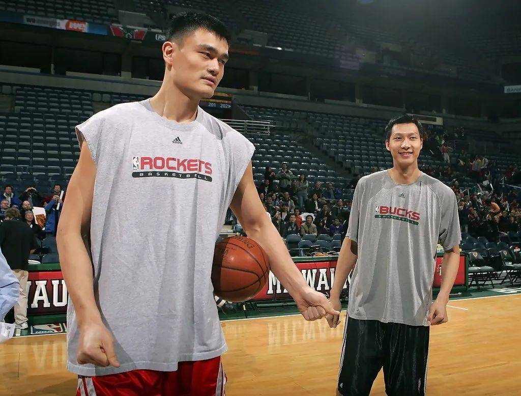 恭喜易建联上任新职,姚明王治郅力挺,67杜锋送祝福_中国篮协_篮球_1