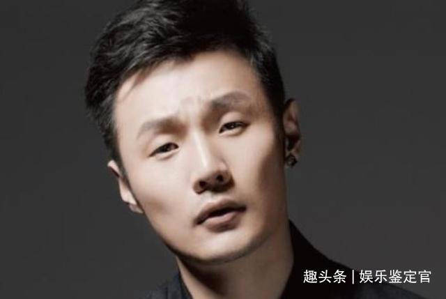 出镜因欠费下线,小眼睛李荣浩,被嘲不是"流量"明星_网友_杨丞琳_生活