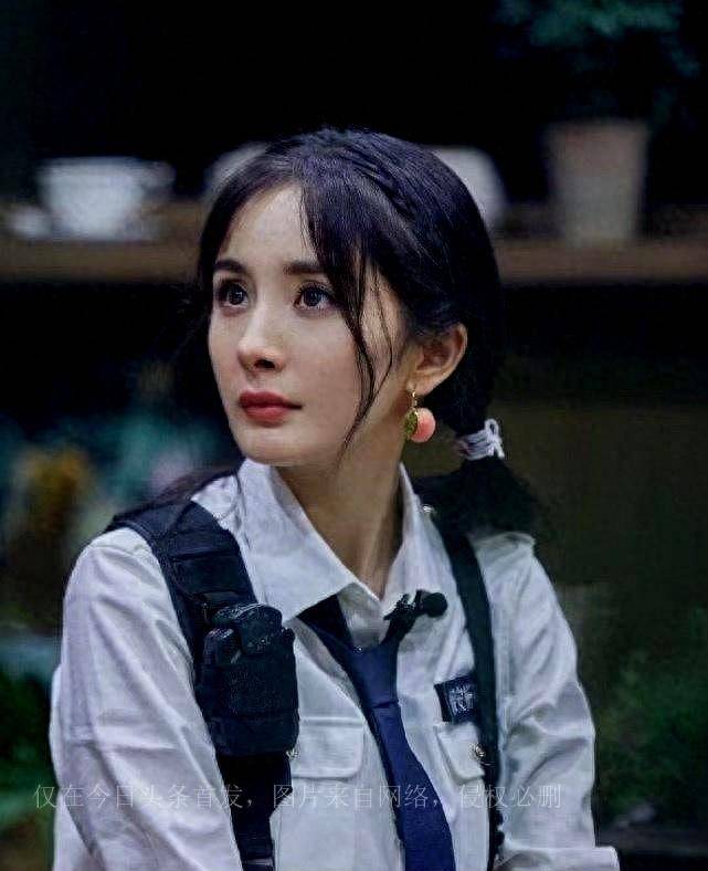 杨幂和爸爸对女儿受伤作出回应,感谢所有关心朋友的人,并祈求上帝保佑