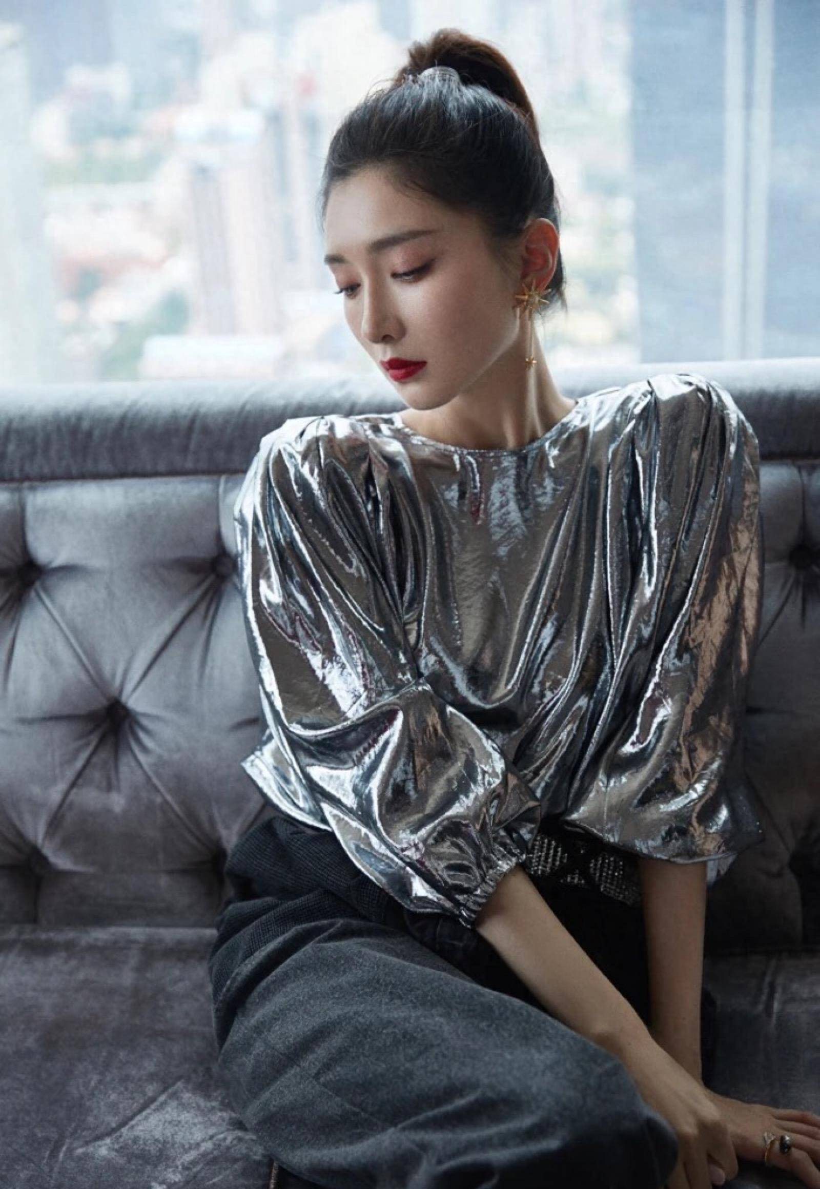 江疏影上热搜,被曝为已婚富豪生下儿子,曾海南与富商约会_什么_关系