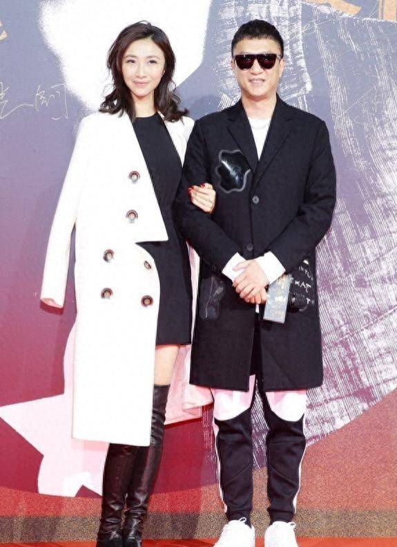 徐英子清纯可爱,江疏影却遭网友吐槽_身高_形象气质_黄希