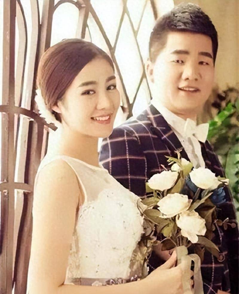 结婚后,毕畅很快就怀孕了,并生下了一个女儿.