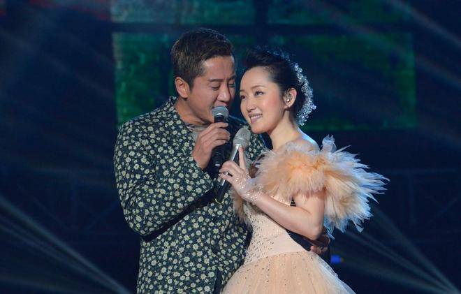 回顾:他8次上春晚,和杨钰莹被誉金童玉女,46岁却因吸毒毁人生_毛宁
