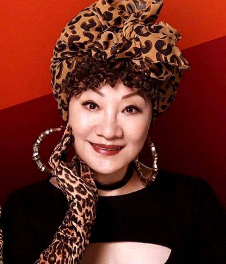 比莉:两段失败婚姻,两次患病,如今71岁苦尽甘来_生活_音乐_胜利