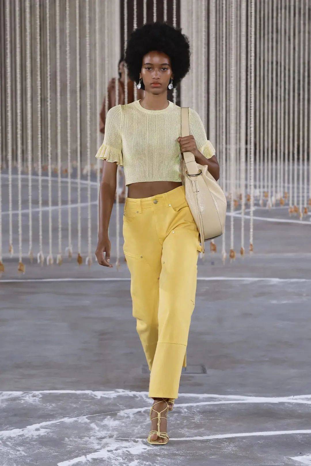 2024春夏流行色|纽约时装周趋势报告_色彩_色调_个性化