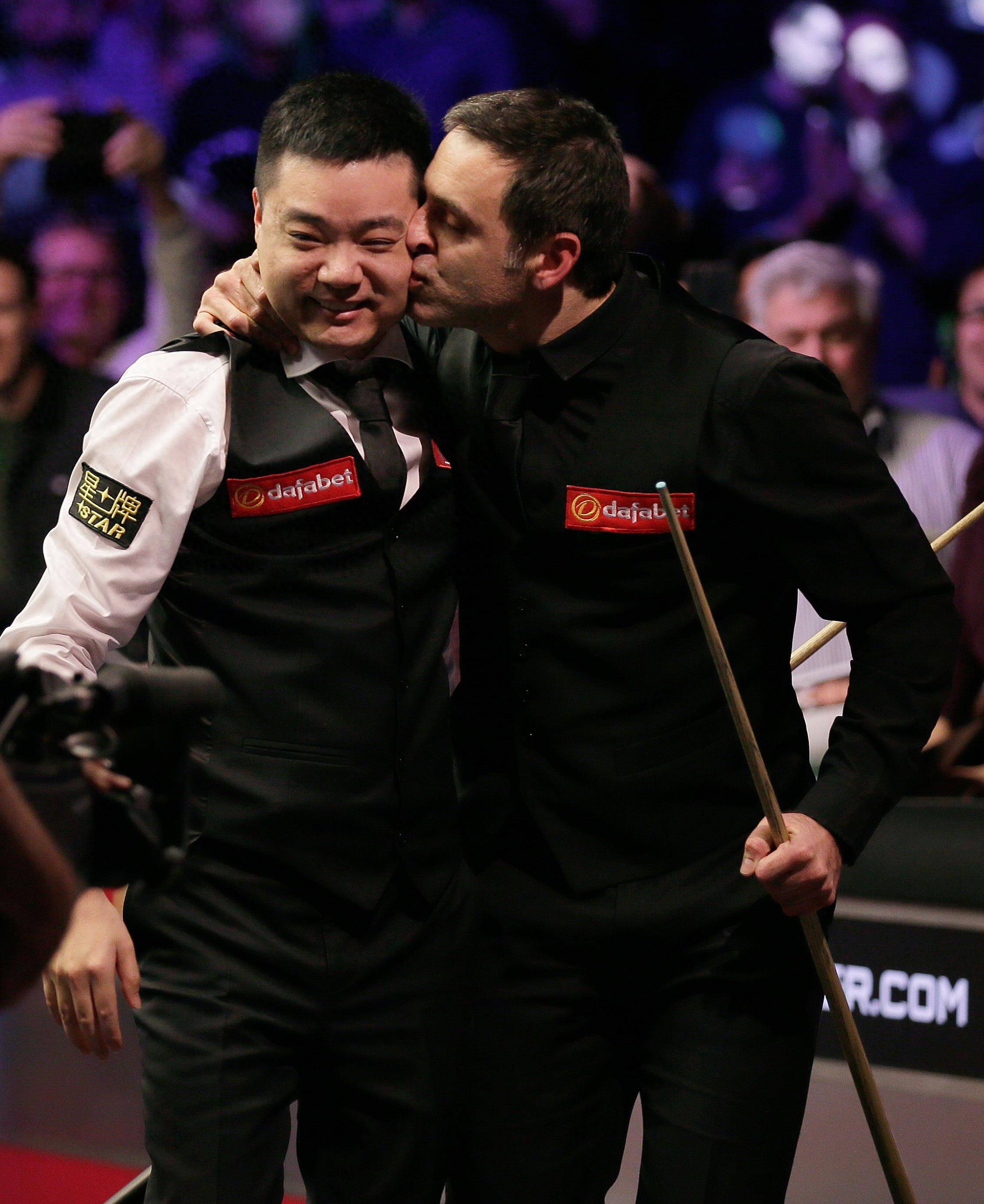 恭喜丁俊晖祝贺奥沙利文!