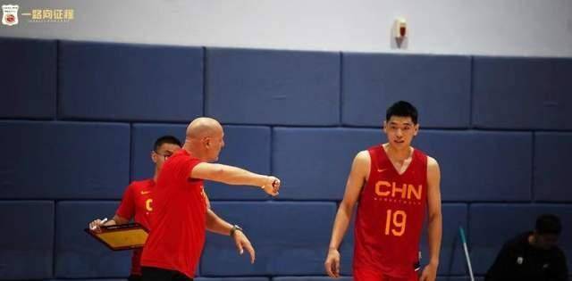 中國男籃亞運目標冠軍，喬帥出征前放豪言；趙睿重返幸運號碼