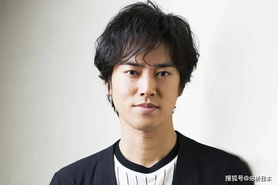 代表作:《妈妈要出嫁》《火花》毕业院校:驹泽大学top 6小栗旬代表作