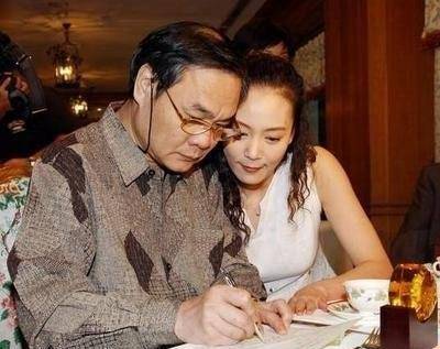 她三次求婚英叔被拒,当年的林正英是瞎了吗?_苑琼丹_刘雪华_刘德凯