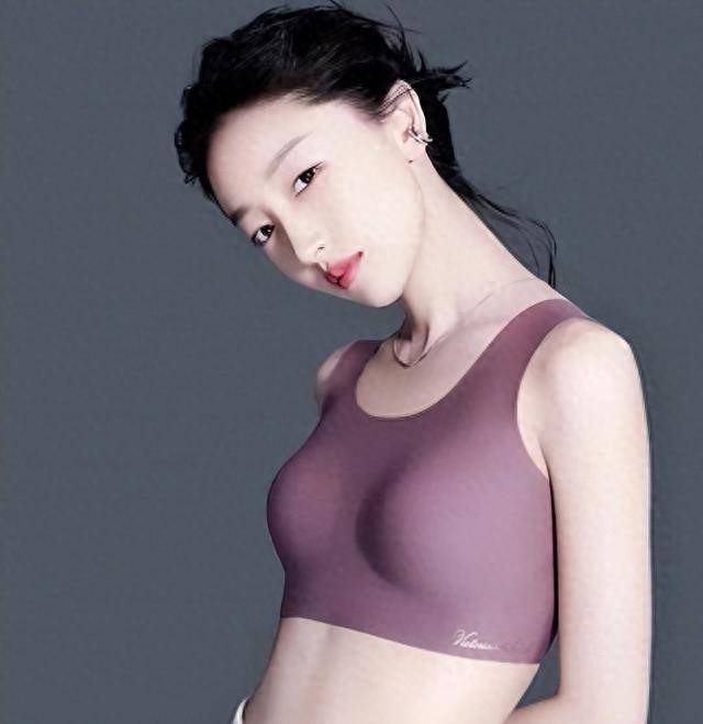 周冬雨和男友绯闻频出,她还是暴露了本性