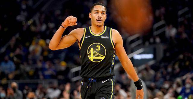 威金斯在进入,nba,第一年时,并没有以状元身份前往克利夫兰骑士