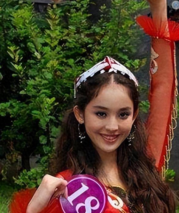 "风流玉女"古力娜扎秘史 美空出身却又当又立,外纯内私交混乱_王成刚