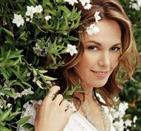 黛安·莱恩(diane lane)传记,一生经历影响?